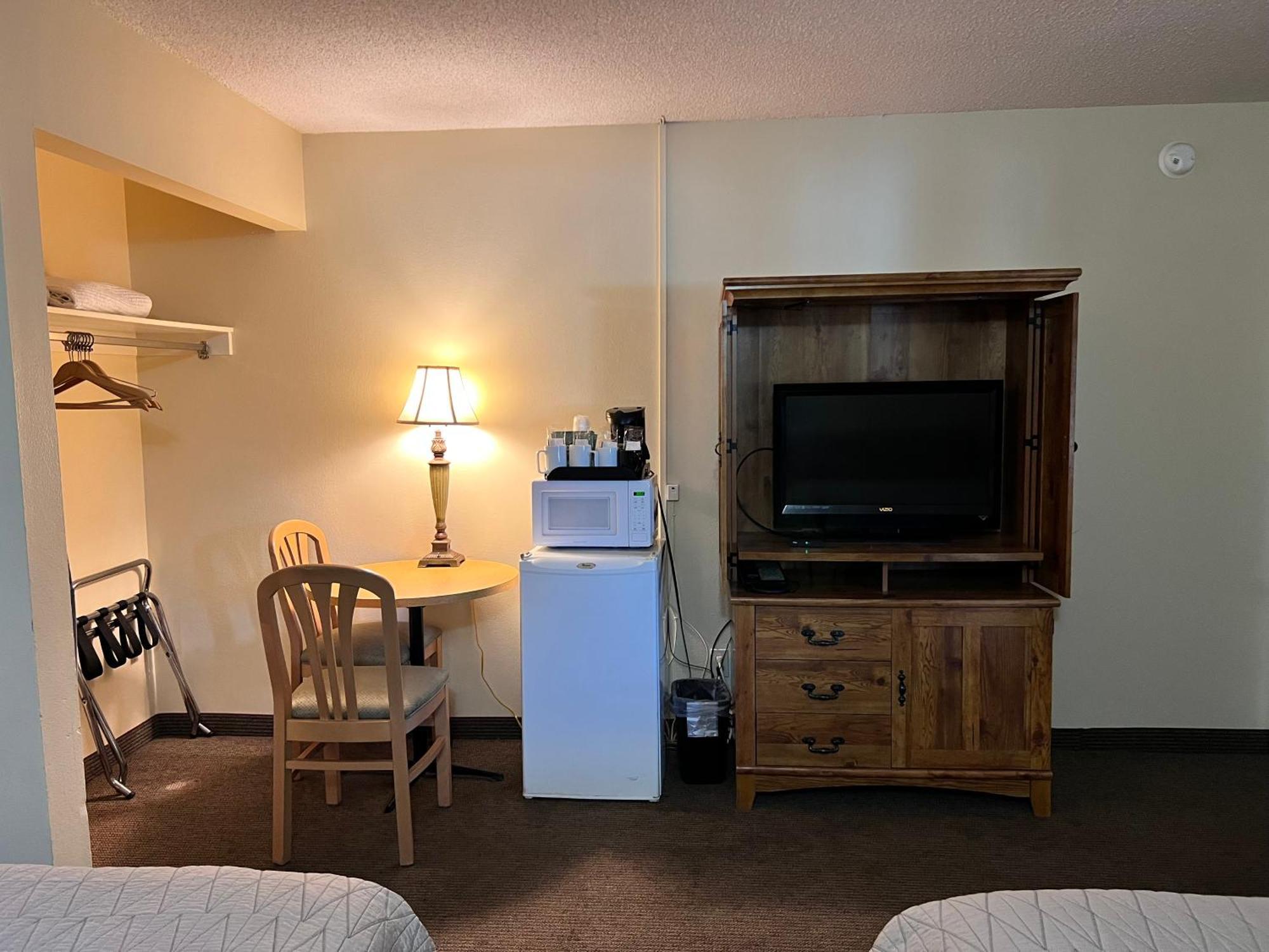 Timbers Inn And Suites アシュランド エクステリア 写真